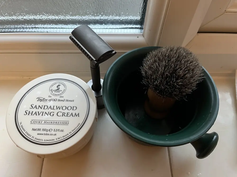 shaving-kit